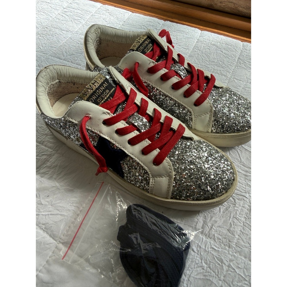 Vintage Havana Silver Glitter Star Sneakers Red Laces Womens Size 8.5